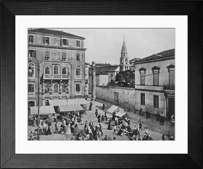 Framed Print : Zara - Piazza delle Erbe, 1913 Framed Print : Zara - Piazza delle Erbe, 1913