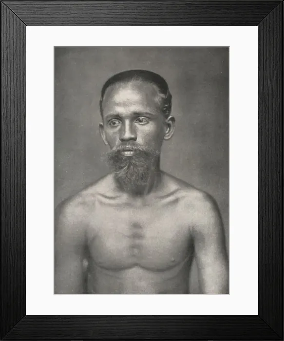 Framed Print : Singhalesischer Arbeiter aus dem Niederland, 1926 Framed Print : Singhalesischer Arbeiter aus dem Niederland, 1926