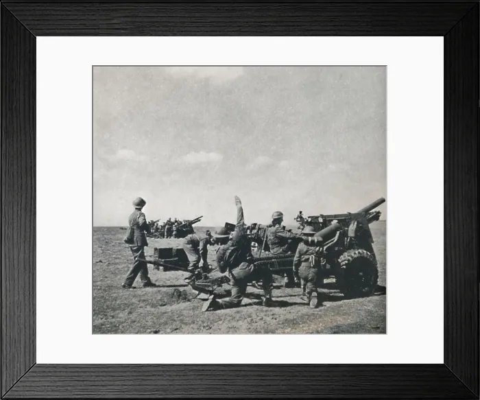 Framed Print : Fire control, 1941. Artist: Cecil Beaton Framed Print : Fire control, 1941. Artist: Cecil Beaton