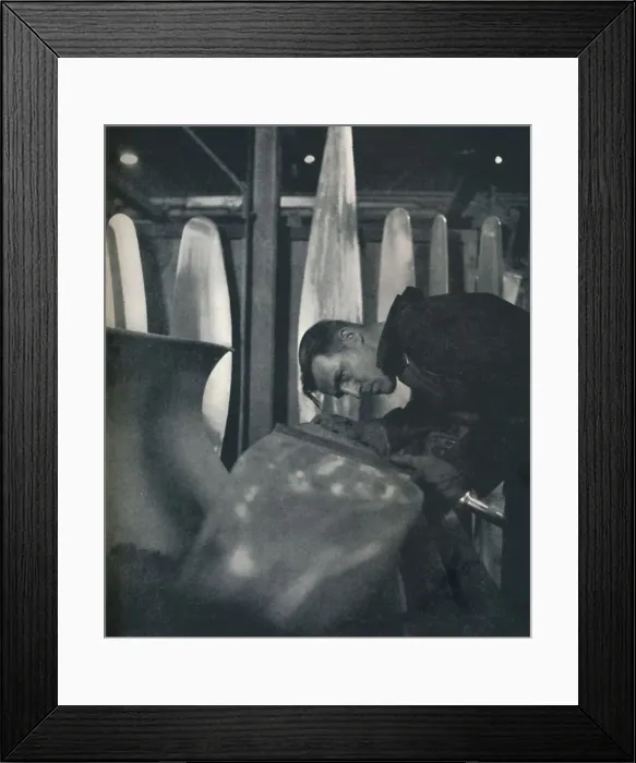 Framed Print : Measuring airscrew blades, 1941. Artist: Cecil Beaton Framed Print : Measuring airscrew blades, 1941. Artist: Cecil Beaton