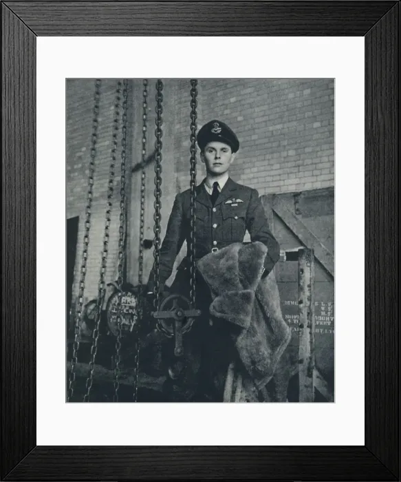 Framed Print : Bomber Captain, 1941. Artist: Cecil Beaton Framed Print : Bomber Captain, 1941. Artist: Cecil Beaton