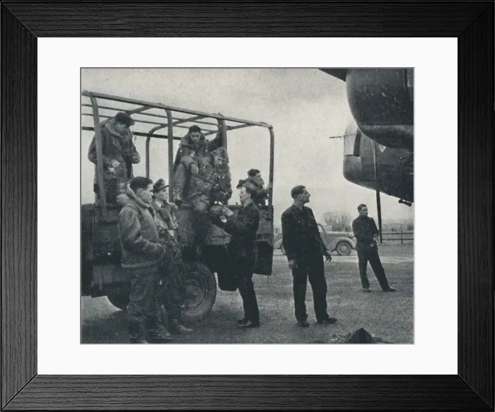 Framed Print : Arriving, 1941. Artist: Cecil Beaton Framed Print : Arriving, 1941. Artist: Cecil Beaton