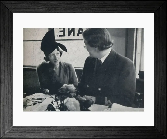 Framed Print : A different hat soon, 1941. Artist: Cecil Beaton Framed Print : A different hat soon, 1941. Artist: Cecil Beaton