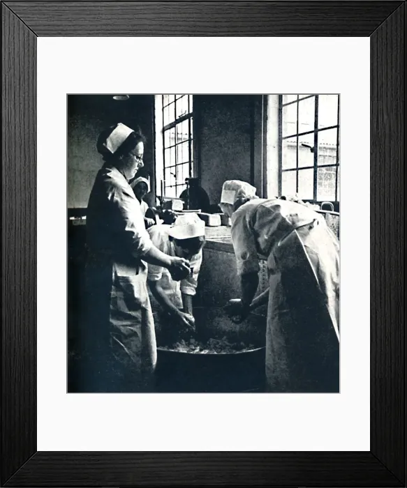 Framed Print : In the galley, 1941. Artist: Cecil Beaton Framed Print : In the galley, 1941. Artist: Cecil Beaton