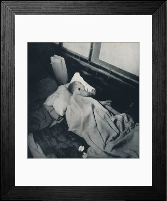 Framed Print : Sleeping baby, 1941. Artist: Cecil Beaton Framed Print : Sleeping baby, 1941. Artist: Cecil Beaton