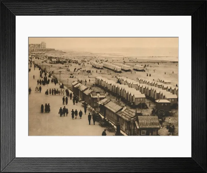 Framed Print : View of the Esplanade towards the Palace Hotel and Cabins, c1928