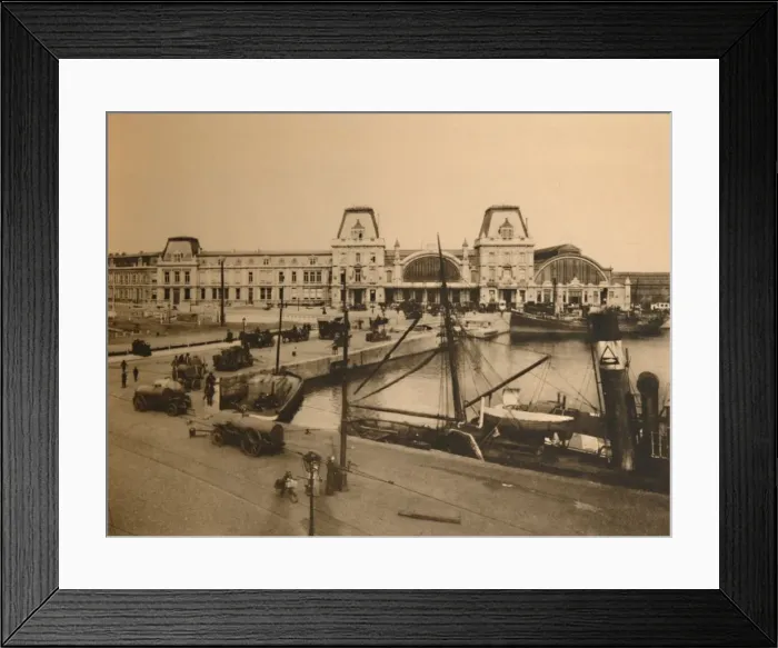 Framed Print : The Harbour Station, c1928 Framed Print : The Harbour Station, c1928