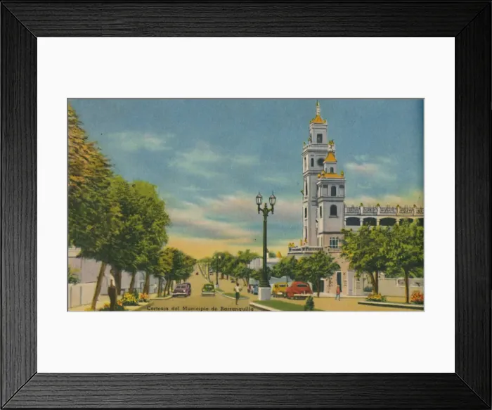 Framed Print : Olaya Herrera Avenue, Barranquilla, c1940s Framed Print : Olaya Herrera Avenue, Barranquilla, c1940s