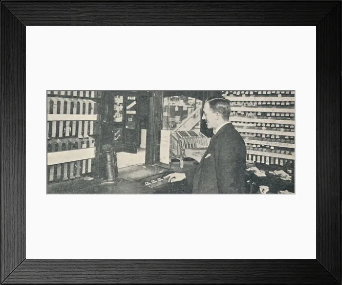 Framed Print : Automatic Ticket and Change Machines at Westminster, 1926 Framed Print : Automatic Ticket and Change Machines at Westminster, 1926