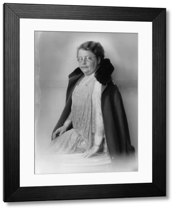 Framed Print : Rosette (Rosa) Manus (1881-1943). Artist: Merkelbach, Jacob (1877-1942) Framed Print : Rosette (Rosa) Manus (1881-1943). Artist: Merkelbach, Jacob (1877-1942)