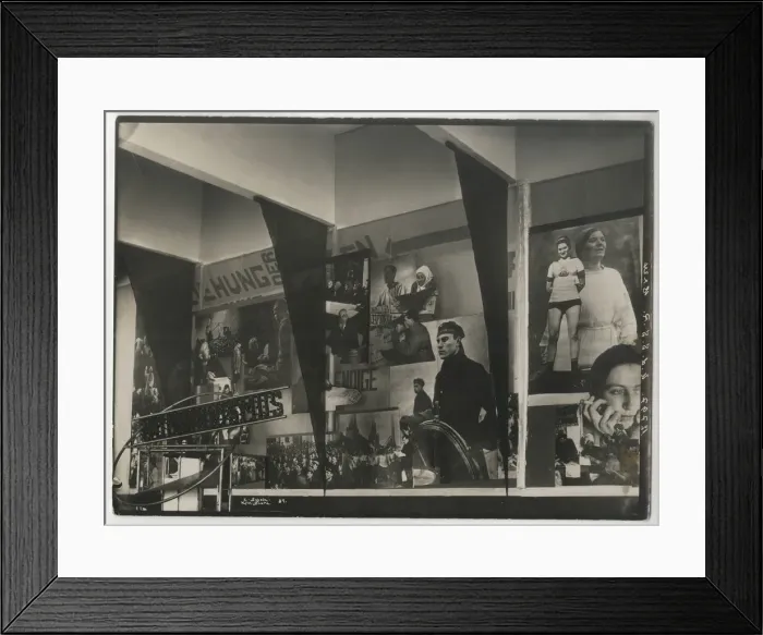 Framed Print : Interior of the Soviet pavilion at the International Press Exhibition, Cologne. Artist: Lissitzky, El (1890-1941)
