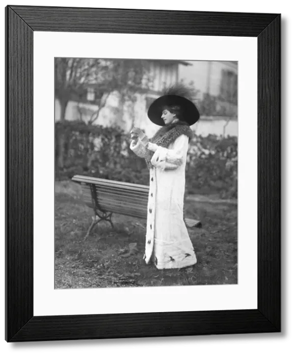 Framed Print : Mata Hari, 1900s-1910s Framed Print : Mata Hari, 1900s-1910s