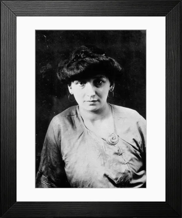 Framed Print : Portrait of Fernande Olivier, 1900s Framed Print : Portrait of Fernande Olivier, 1900s