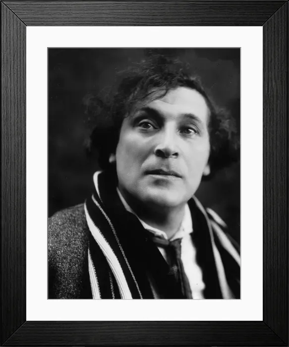 Framed Print : Portrait of the Artist Marc Chagall (1887-1985), End 1920s