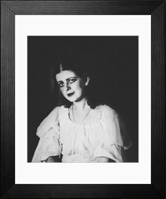 Framed Print : Sofia Evgenievna Holliday (1894-1934), 1920s Framed Print : Sofia Evgenievna Holliday (1894-1934), 1920s