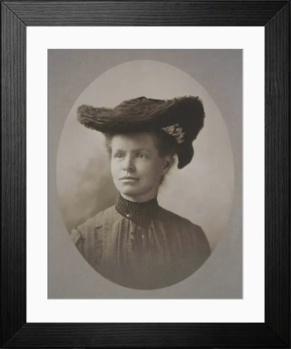 Framed Print : Nettie Maria Stevens (1861-1912), 1904 Framed Print : Nettie Maria Stevens (1861-1912), 1904