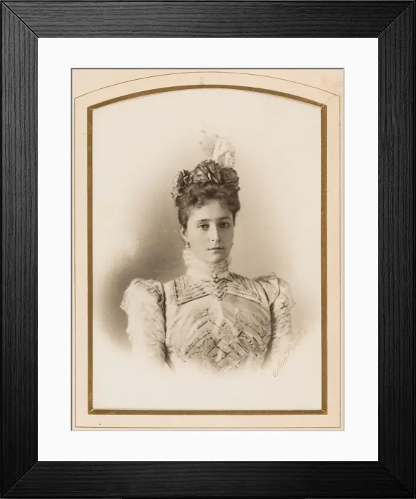 Framed Print : Princess of Hesse by Rhine, the Grand Duchess Elizabeth Fyodorovna of Russia Framed Print : Princess of Hesse by Rhine, the Grand Duchess Elizabeth Fyodorovna of Russia