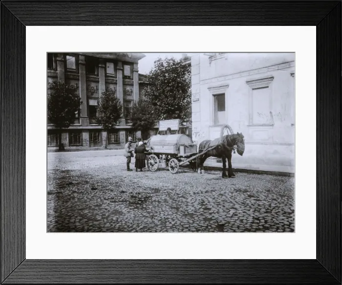 Framed Print : The New Basmannaya street in Moscow, 1920s Framed Print : The New Basmannaya street in Moscow, 1920s