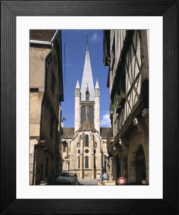 Framed Print : Church of Notre Dame, Dijon, Burgundy, France Framed Print : Church of Notre Dame, Dijon, Burgundy, France