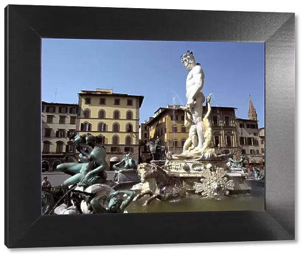 Statue of Neptune, Fonte del Nettuno in the Piazza della Signoria, Florence, Italy