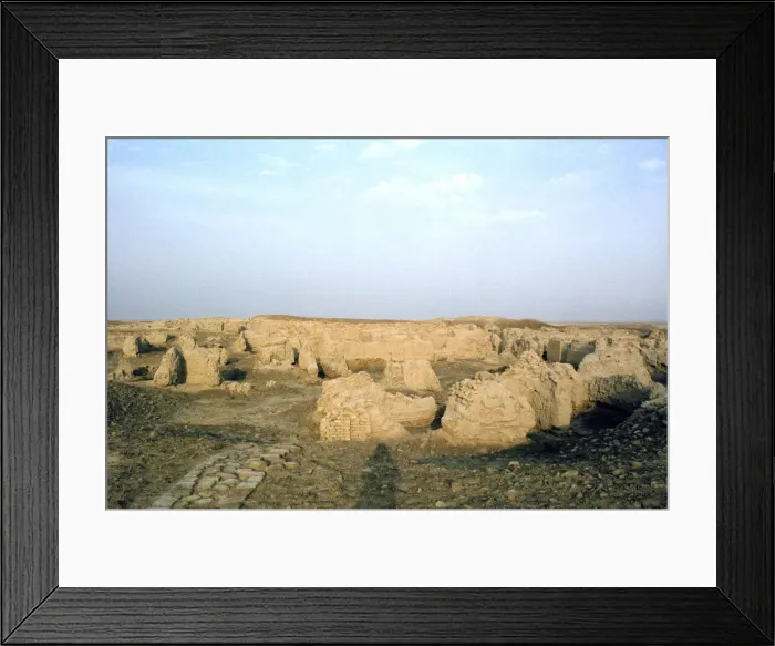 Framed Print : Residential area, Ur, Iraq, 1977 Framed Print : Residential area, Ur, Iraq, 1977