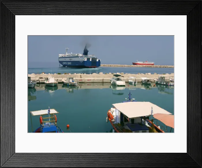 Framed Print : Ferry departing from the harbour of Poros, Kefalonia, Greece Framed Print : Ferry departing from the harbour of Poros, Kefalonia, Greece