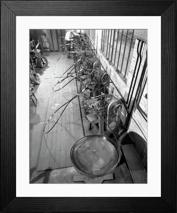Framed Print : Continuous sharpening of longsaw blades, Slack Sellars & Co, Sheffield, South Yorkshire, 1963 Framed Print : Continuous sharpening of longsaw blades, Slack Sellars & Co, Sheffield, South Yorkshire, 1963