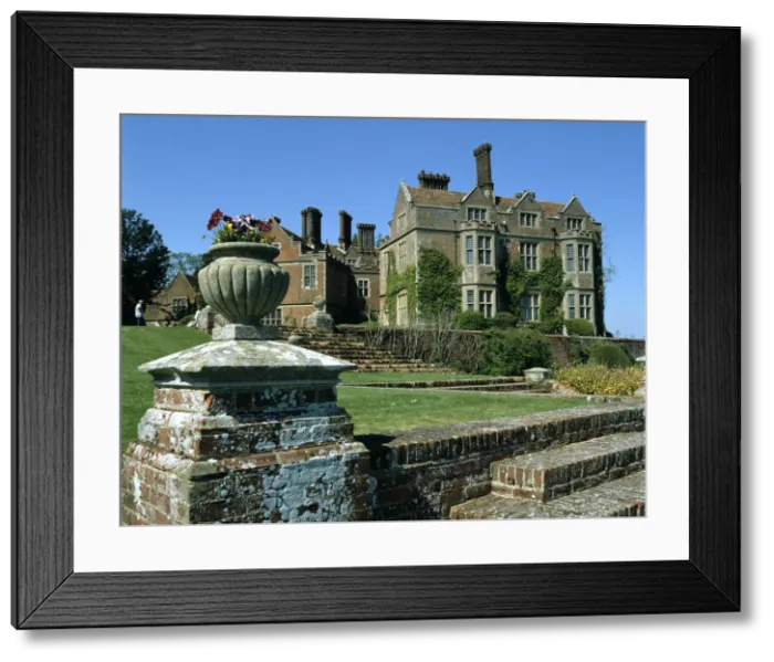 Framed Print : Chilham Castle, Kent Framed Print : Chilham Castle, Kent