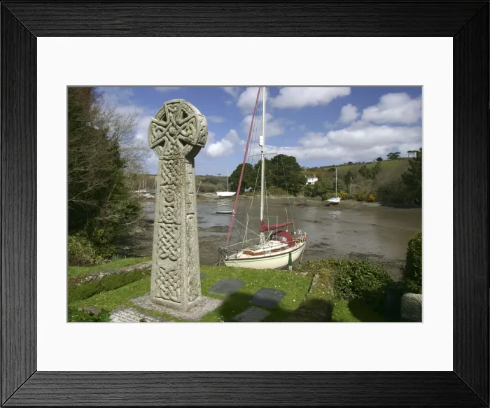 Framed Print : Celtic cross, St Just in Roseland, Cornwall Framed Print : Celtic cross, St Just in Roseland, Cornwall