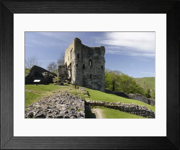 Framed Print : Peveril Castle, Castleton, Derbyshire Framed Print : Peveril Castle, Castleton, Derbyshire