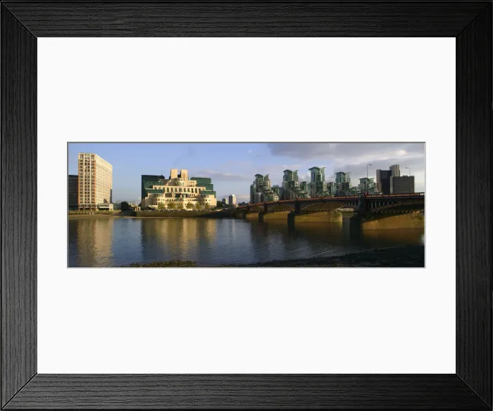 Framed Print : The SIS Building from across the River Thames, London Framed Print : The SIS Building from across the River Thames, London