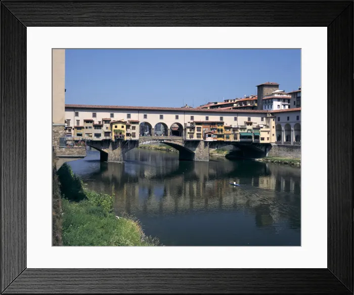 Framed Print : Ponte Vecchio, Florence, Italy Framed Print : Ponte Vecchio, Florence, Italy