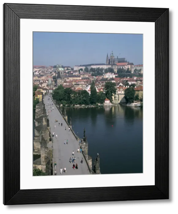 Framed Print : Charles Bridge, Prague, Czech Republic Framed Print : Charles Bridge, Prague, Czech Republic