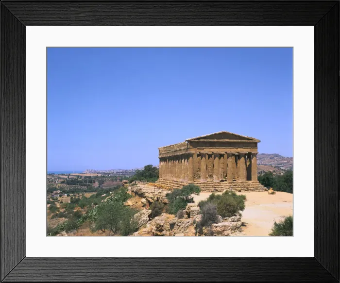 Framed Print : Temple of Concord, Agrigento, Sicily, Italy Framed Print : Temple of Concord, Agrigento, Sicily, Italy