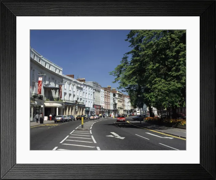 Framed Print : The Parade, Leamington Spa, Warwickshire Framed Print : The Parade, Leamington Spa, Warwickshire