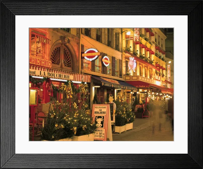 Framed Print : Rue du Louvre at night, Paris, France Framed Print : Rue du Louvre at night, Paris, France