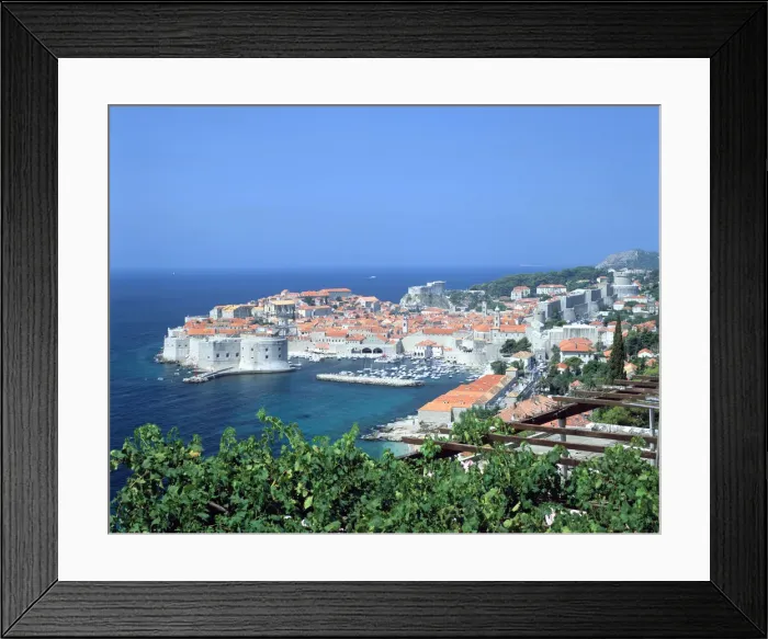 Framed Print : Dubrovnik, Croatia Framed Print : Dubrovnik, Croatia
