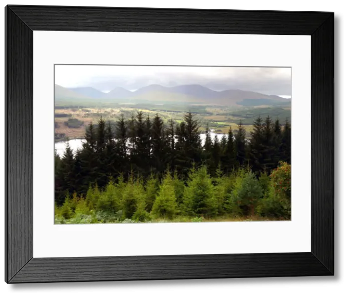 Framed Print : View across the Great Glen from Glen Garry, Highland, Scotland Framed Print : View across the Great Glen from Glen Garry, Highland, Scotland