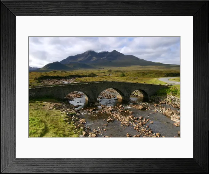 Framed Print : Sligachan Bridge and Sgurr nan Gillean, Skye, Highland, Scotland Framed Print : Sligachan Bridge and Sgurr nan Gillean, Skye, Highland, Scotland