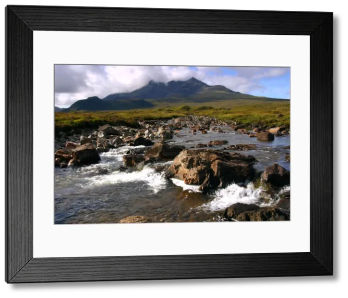 Framed Print : Sgurr nan Gillean and River Sligachan, Skye, Highland, Scotland Framed Print : Sgurr nan Gillean and River Sligachan, Skye, Highland, Scotland