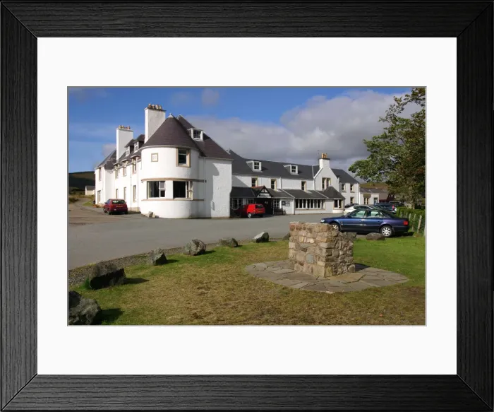 Framed Print : Sligachan Hotel, Isle of Skye, Highland, Scotland Framed Print : Sligachan Hotel, Isle of Skye, Highland, Scotland