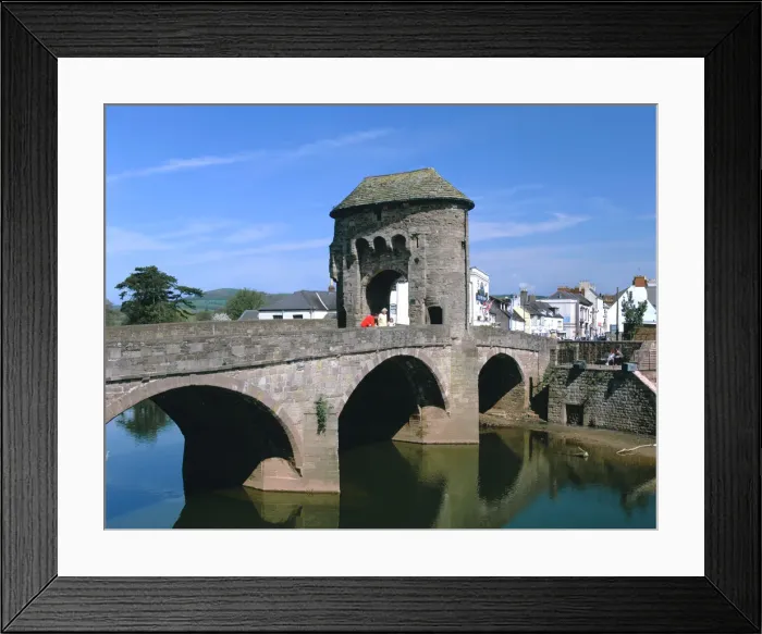 Framed Print : Narrow Bridge, Monmouth, Monmouthshire, Wales Framed Print : Narrow Bridge, Monmouth, Monmouthshire, Wales