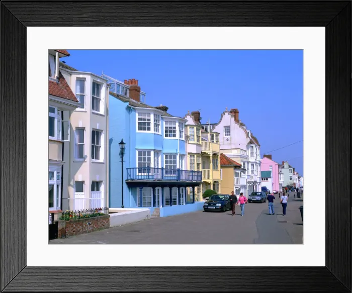 Framed Print : Aldeburgh, Suffolk Framed Print : Aldeburgh, Suffolk