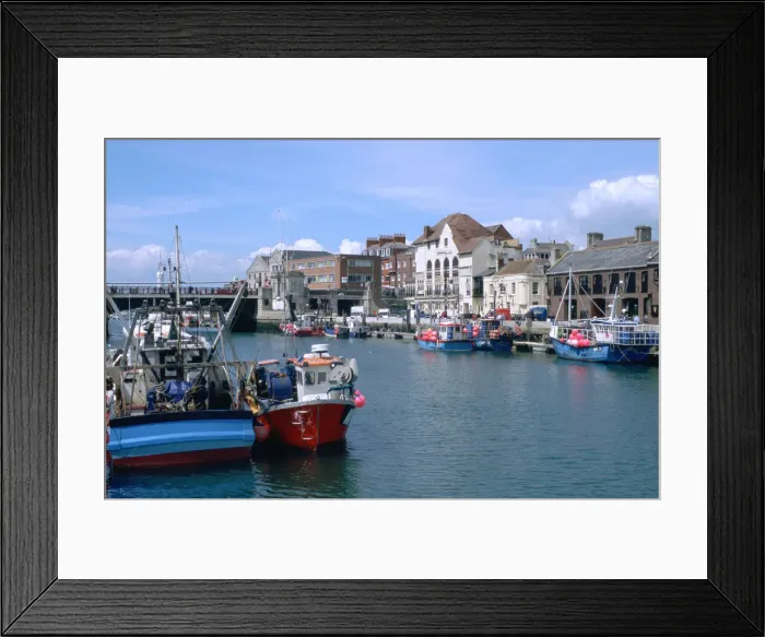 Framed Print : Old Harbour, Weymouth, Dorset Framed Print : Old Harbour, Weymouth, Dorset