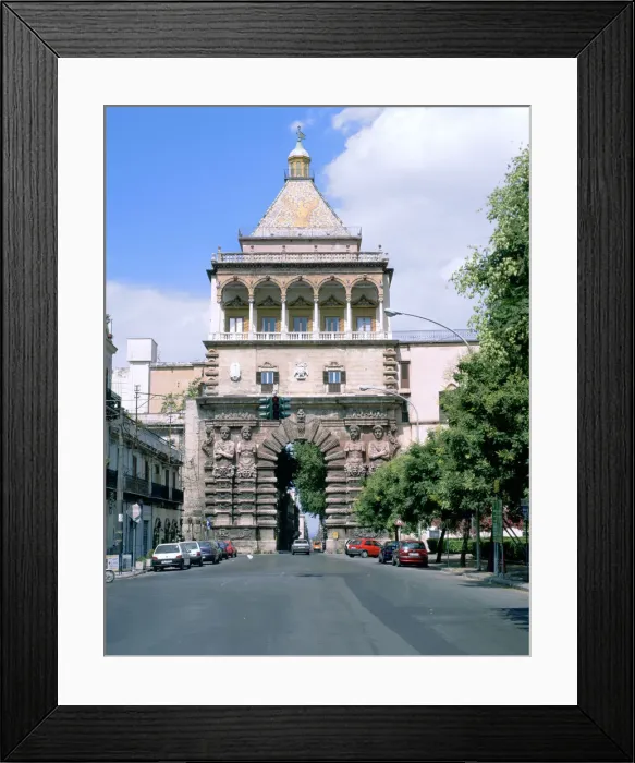 Framed Print : Porta Nuova, Palermo, Sicily, Italy Framed Print : Porta Nuova, Palermo, Sicily, Italy