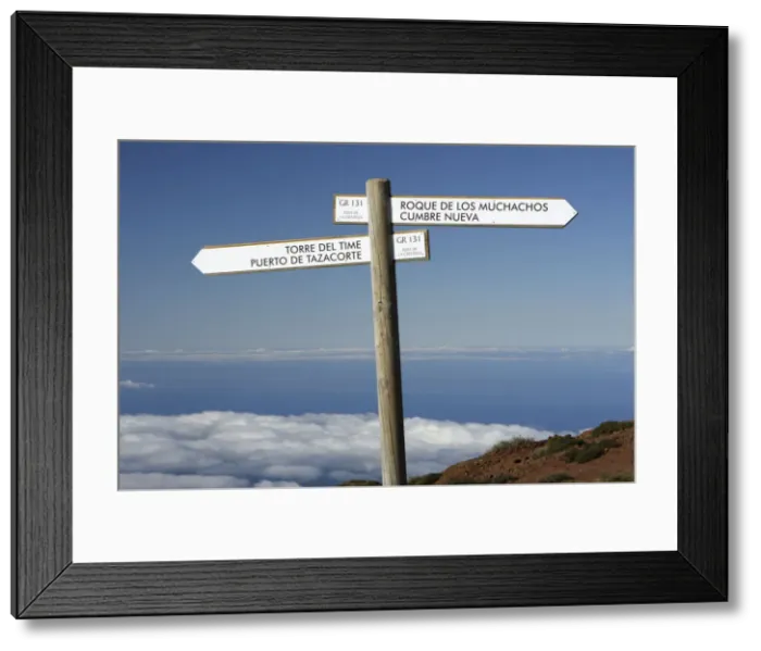 Framed Print : Signpost, Parque Nacional de la Caldera de Taburiente, La Palma, Canary Islands, Spain, 2009 Framed Print : Signpost, Parque Nacional de la Caldera de Taburiente, La Palma, Canary Islands, Spain, 2009