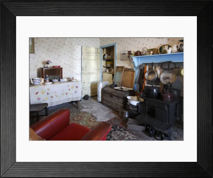 Framed Print : Interior of a Blackhouse, Arnol, Lewis, Outer Hebrides, Scotland, 2009 Framed Print : Interior of a Blackhouse, Arnol, Lewis, Outer Hebrides, Scotland, 2009