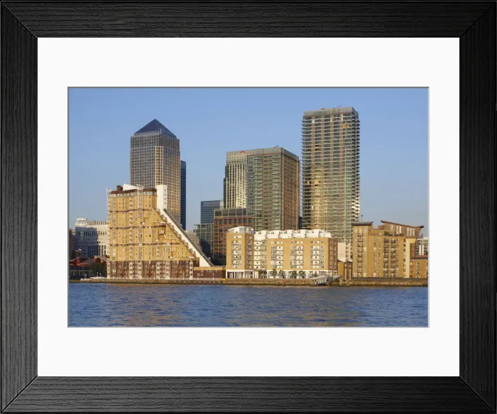 Framed Print : Canary Wharf, London, 2009 Framed Print : Canary Wharf, London, 2009