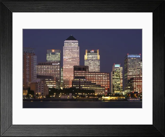 Framed Print : Canary Wharf, London, 2009 Framed Print : Canary Wharf, London, 2009