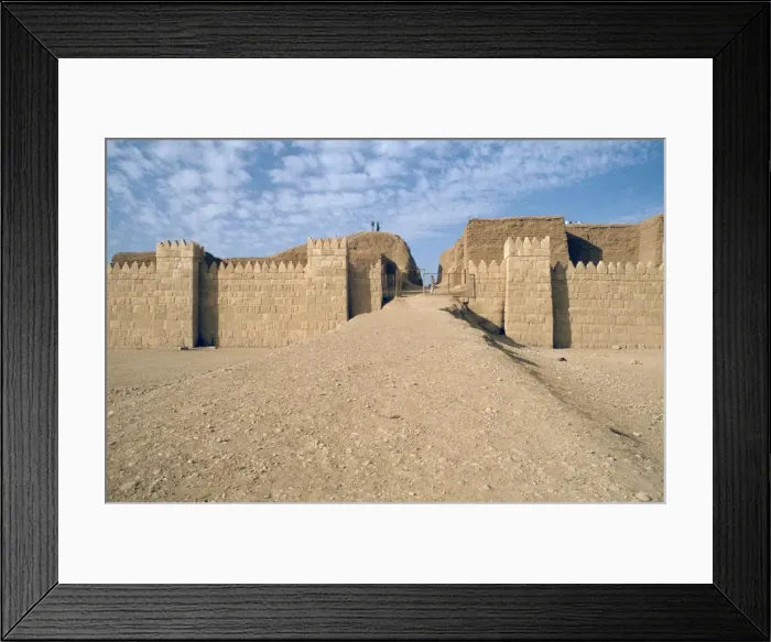 Framed Print : Facade of the Shamash Gate, Nineveh, Iraq, 1977 Framed Print : Facade of the Shamash Gate, Nineveh, Iraq, 1977